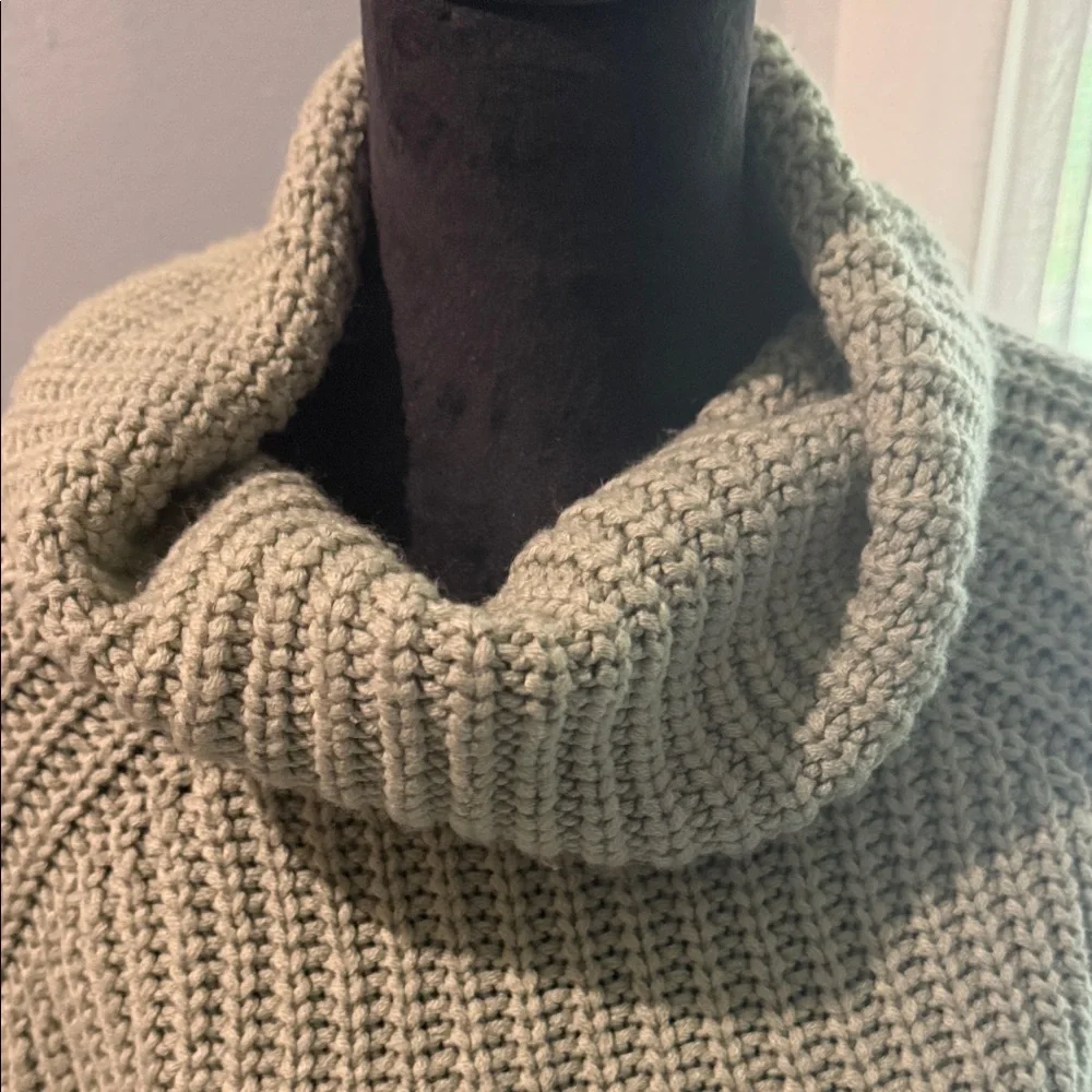 moon & madison Olive Cowl Neck Sweater Crochet Cable Ribbed Cropped Knit